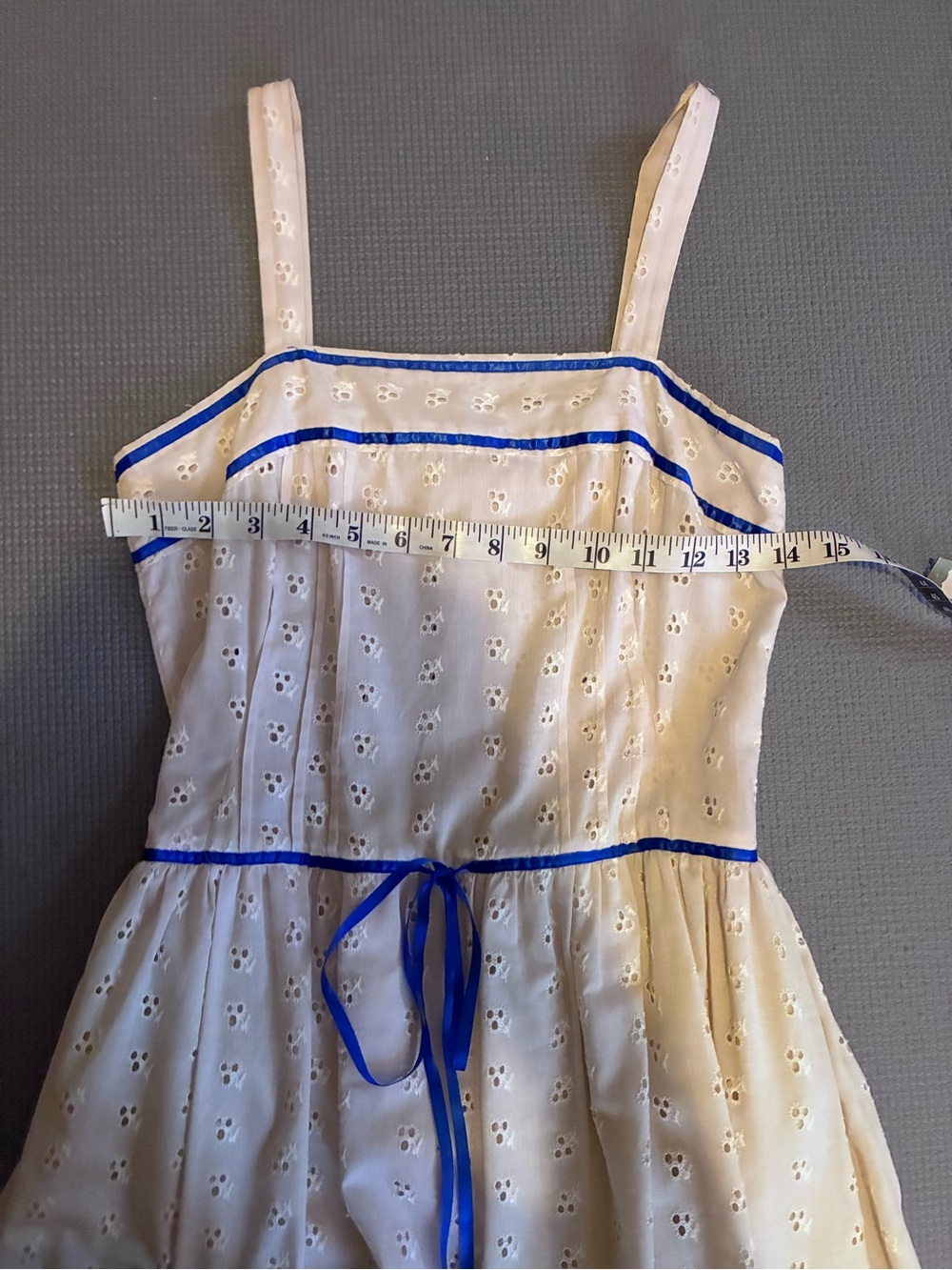 Vintage Cream Sundress with Blue Trim - Picture 4 of 8